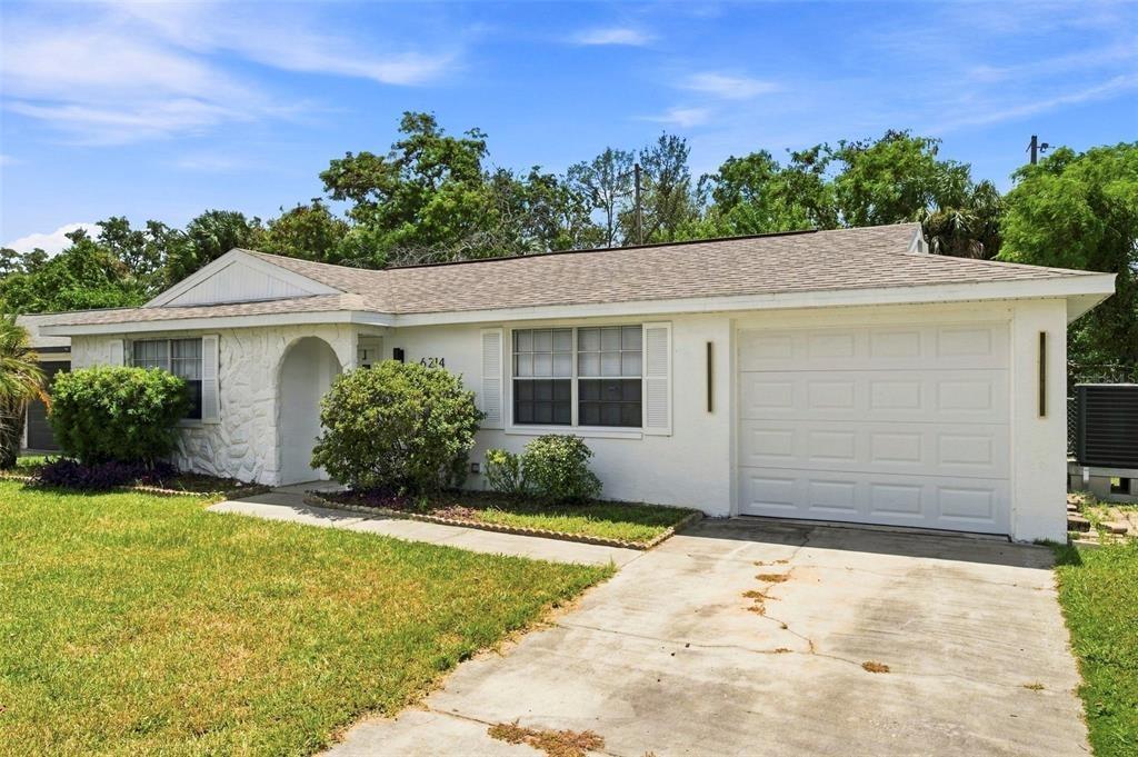 Westport Dr, Port Richey, FL 34668