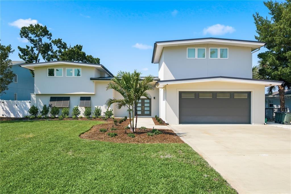 Bayshore Dr, Tarpon Springs, FL 34689
