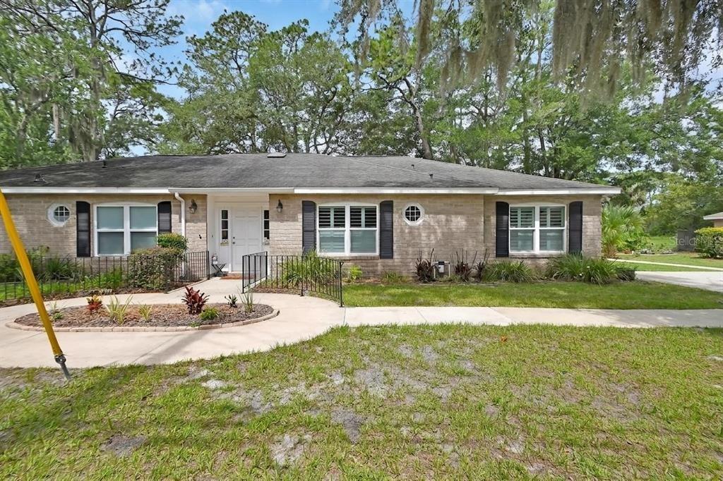 S Hill Ave, Deland, FL 32724