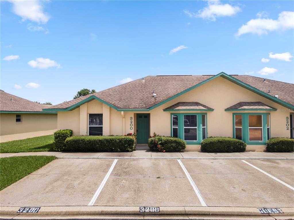 Villa Way Cir, Saint Cloud, FL 34769