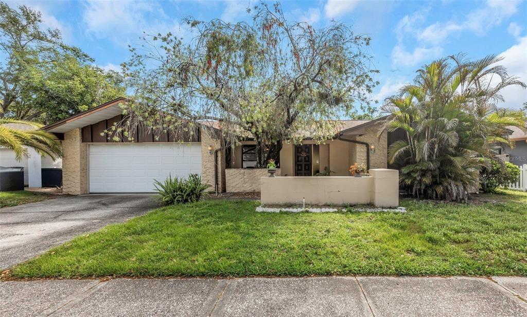 Country Villas Dr, Safety Harbor, FL 34695