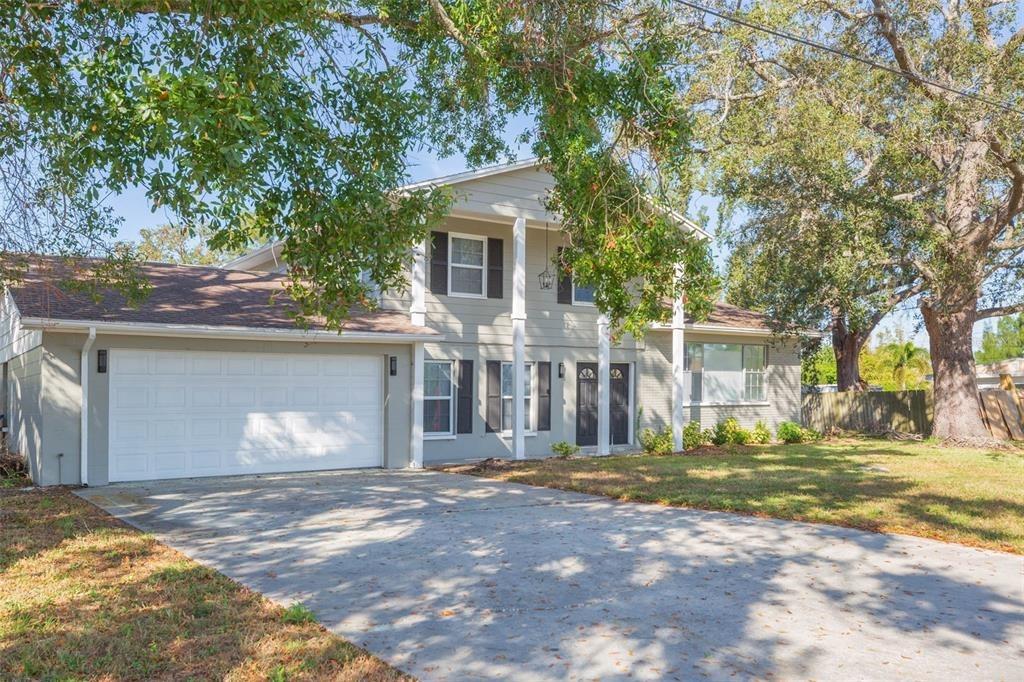 2nd St Nw, Ruskin, FL 33570