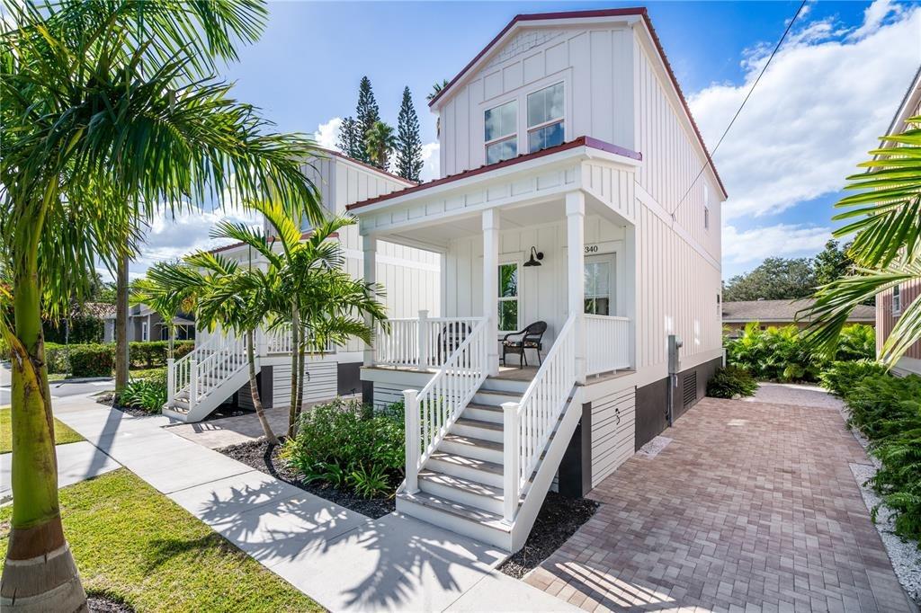 6th St E, Bradenton, FL 34208
