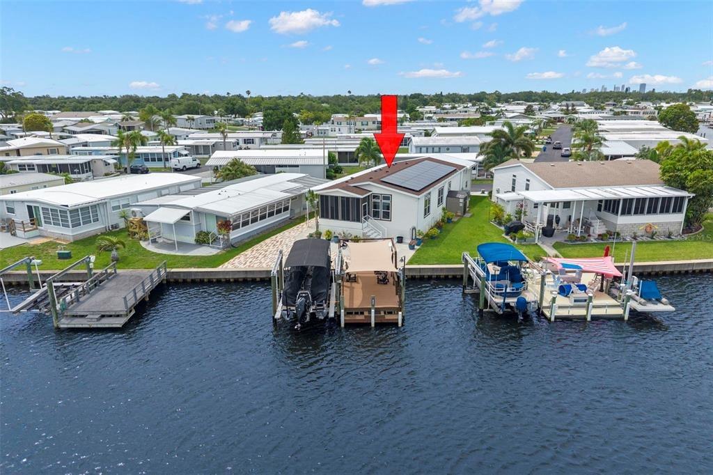 Mount Arlington Dr Ne, Saint Petersburg, FL 33702