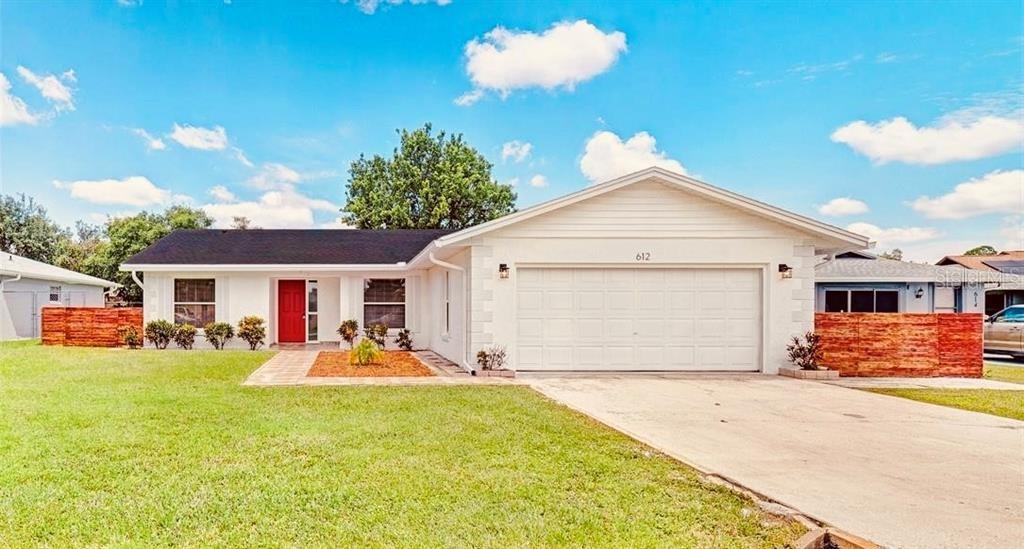 Estrada Ln, Kissimmee, FL 34758