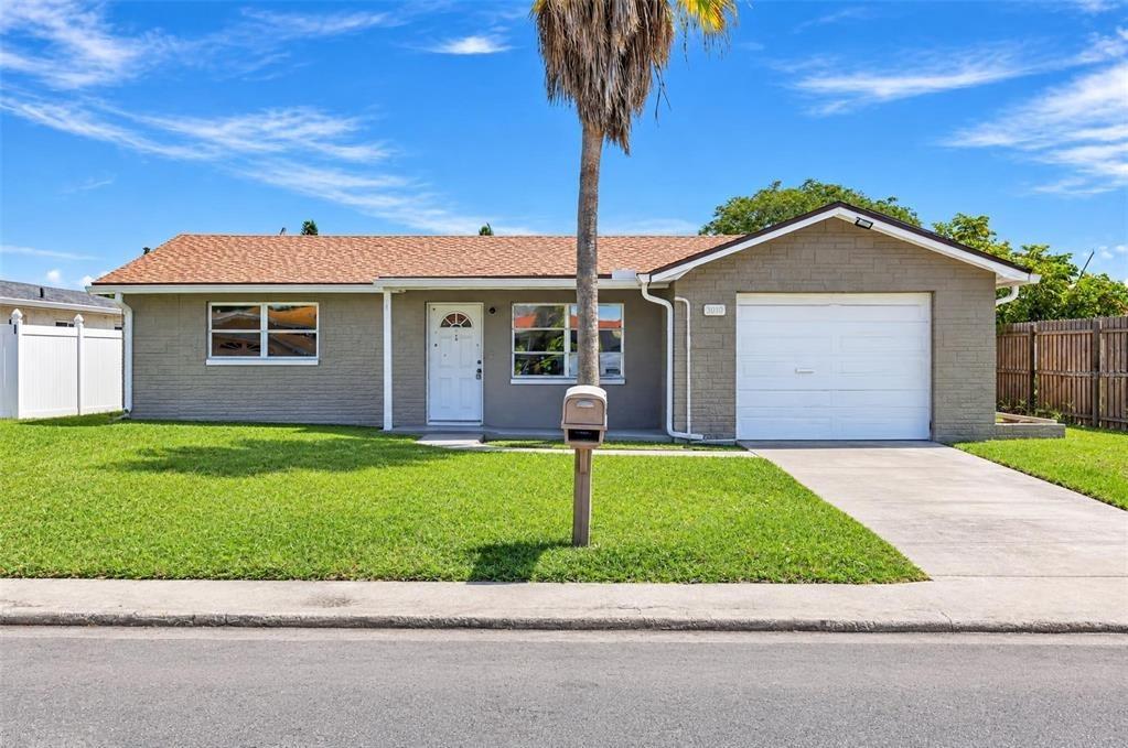 Maybury Dr, Holiday, FL 34691