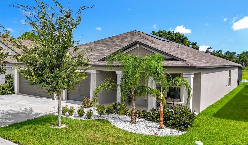 Rain Berry Ave, Ruskin, FL 33570