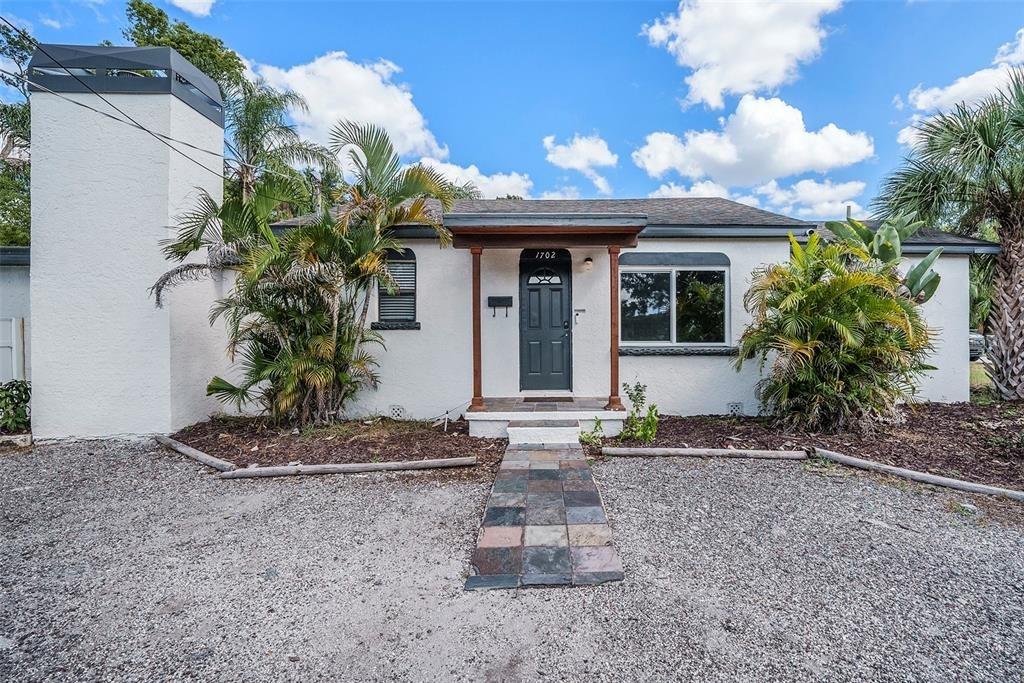 E Knollwood St, Tampa, FL 33610