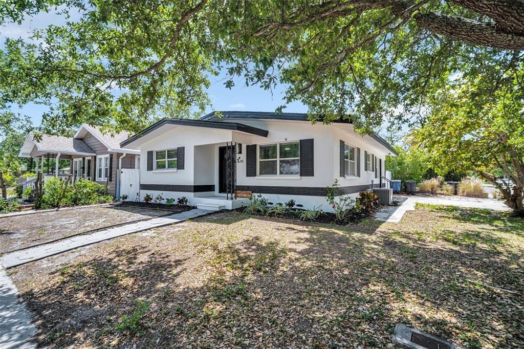 Jasmine Way, Clearwater, FL 33756
