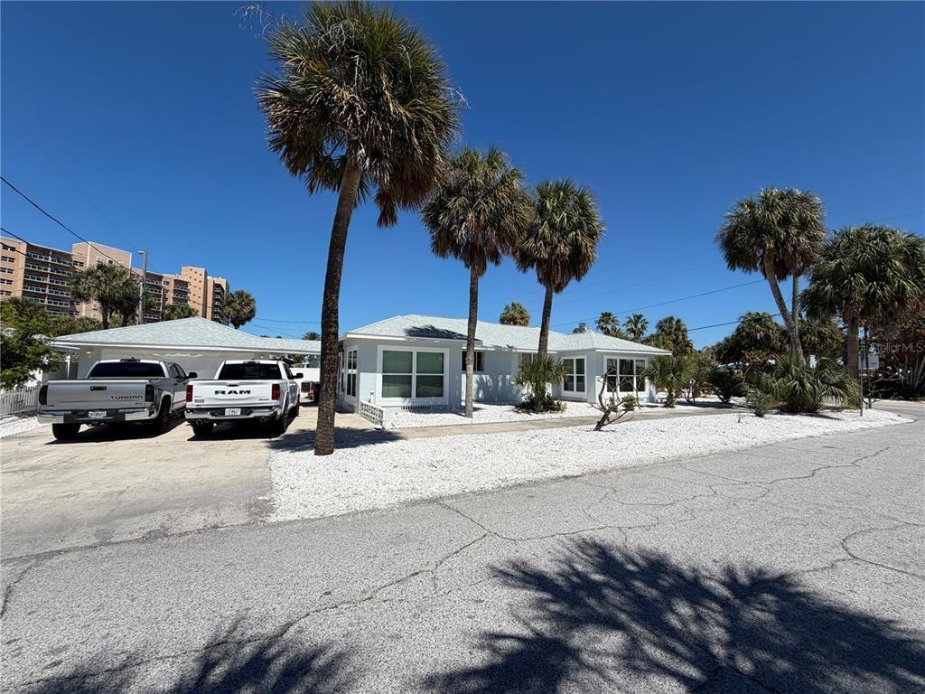 Mandalay Ave, Clearwater Beach, FL 33767