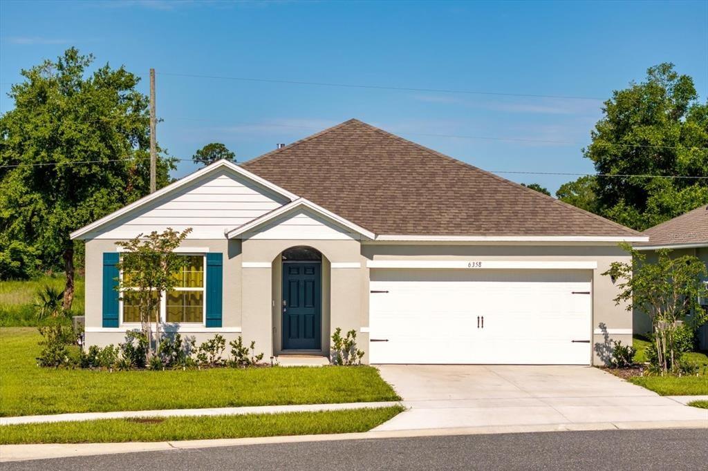 Sanders Grove Cir, Okahumpka, FL 34762