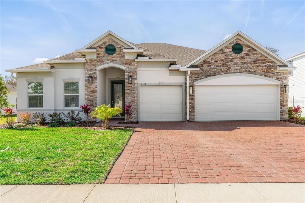 Elegant Manor Cir, Edgewater, FL 32141