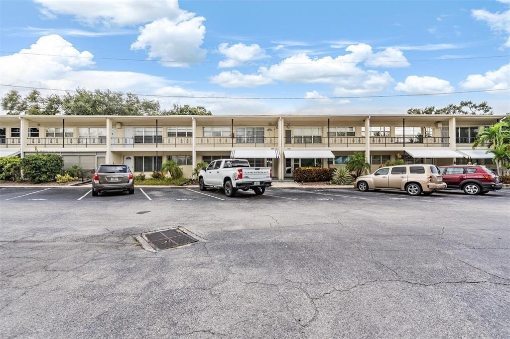 40th Ave N, Kenneth City, FL 33709