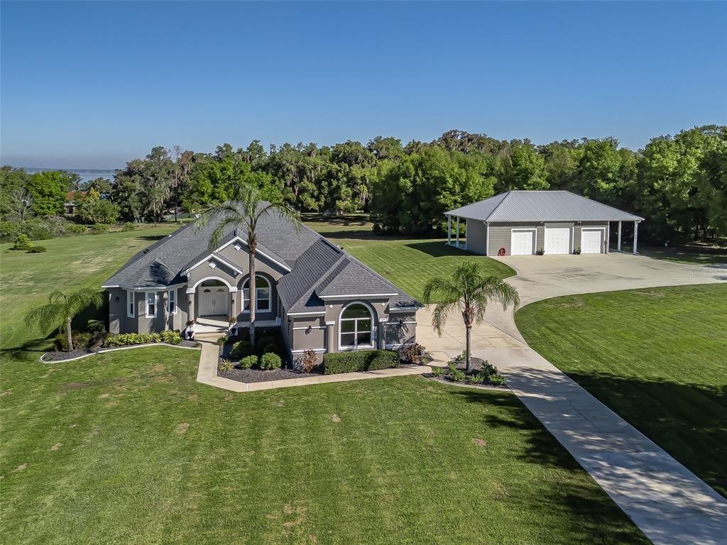 Se 156th Ln, Weirsdale, FL 32195