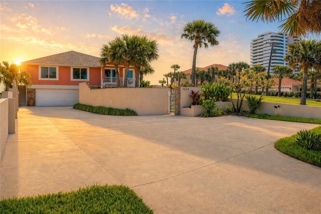 N Atlantic Ave, Daytona Beach, FL 32118