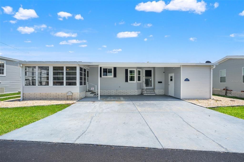 Mount Isle Ave Ne, Saint Petersburg, FL 33702