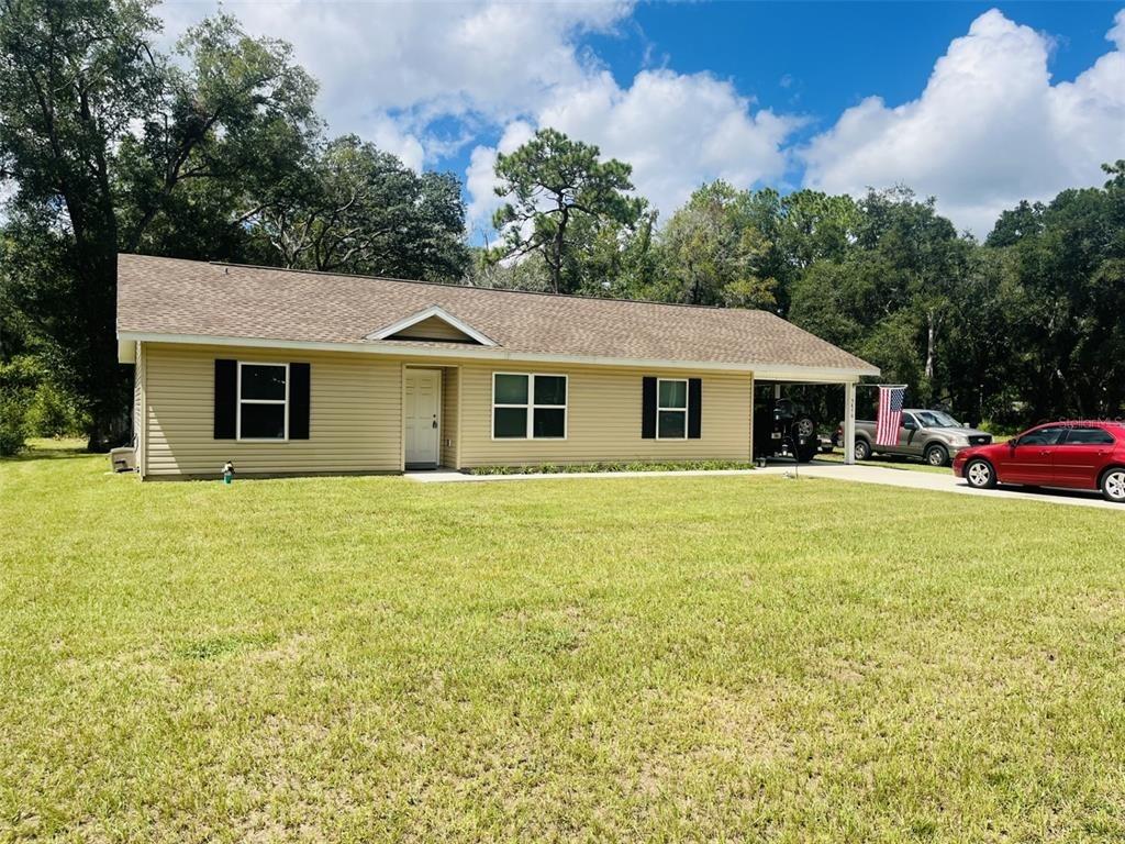 Se 171st Ct, Ocklawaha, FL 32179