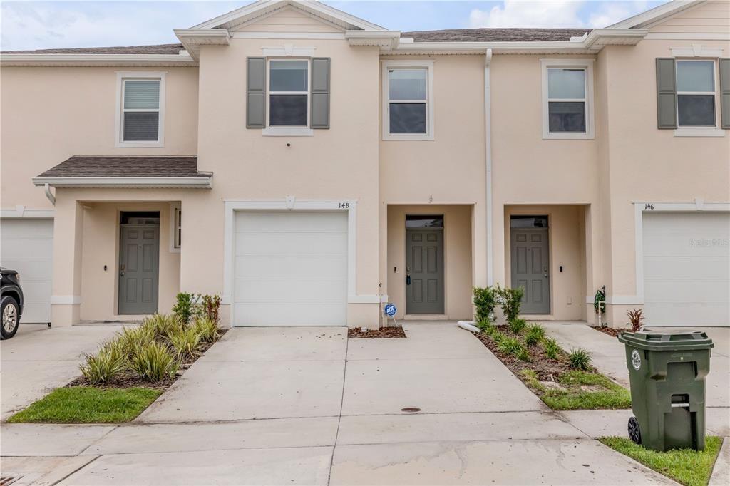 Reena Dr, Daytona Beach, FL 32117