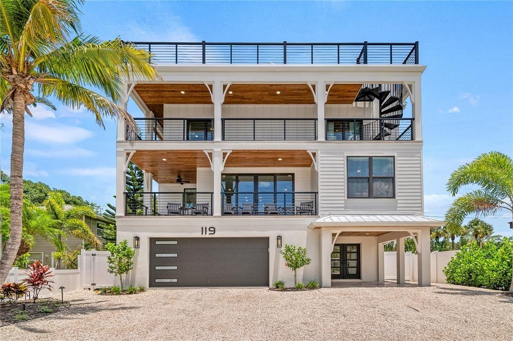 Avenida Messina, Sarasota, FL 34242