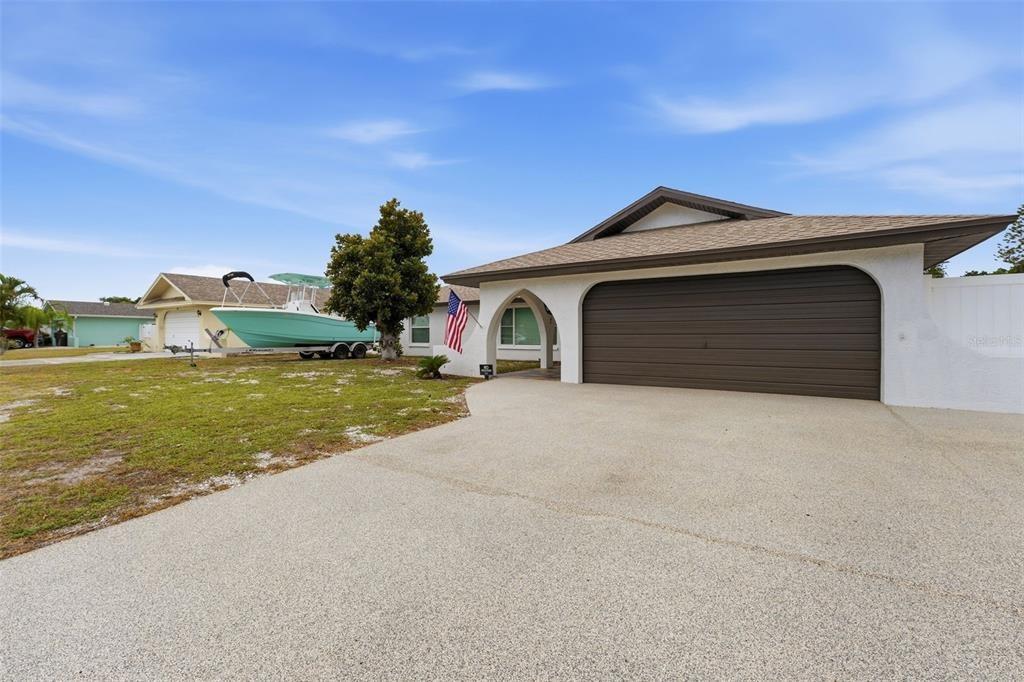 10th Ave W, Bradenton, FL 34209