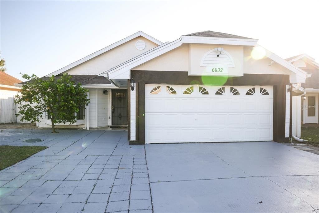 Meritmoor Cir, Orlando, FL 32818