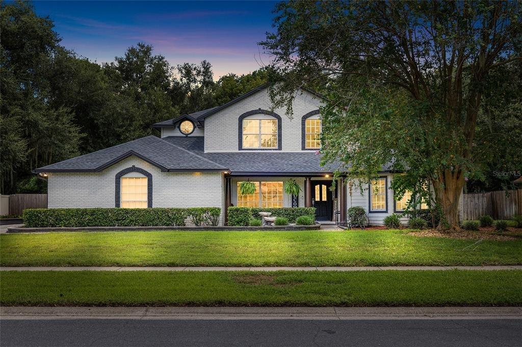 Adriane Park Cir, Kissimmee, FL 34744
