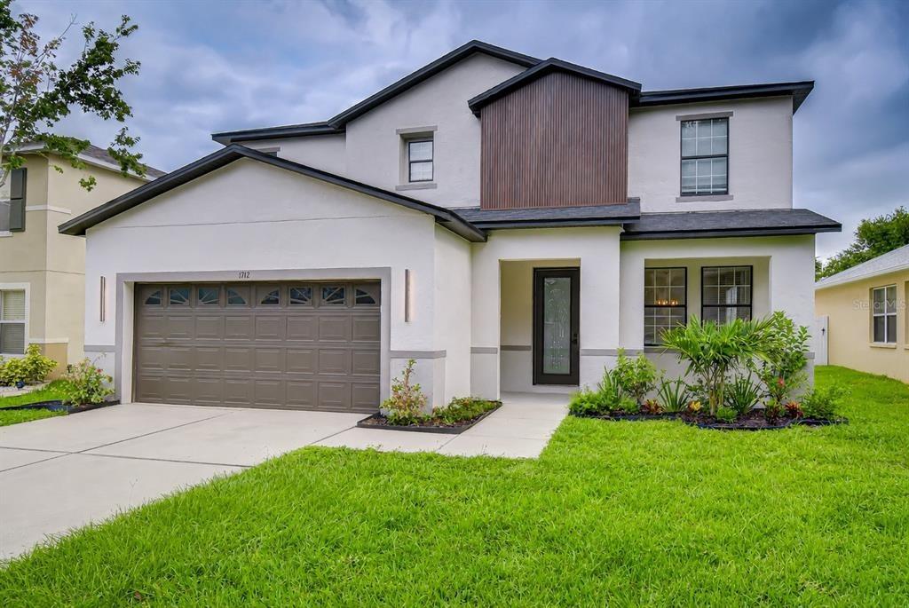 Atlantic Dr, Ruskin, FL 33570