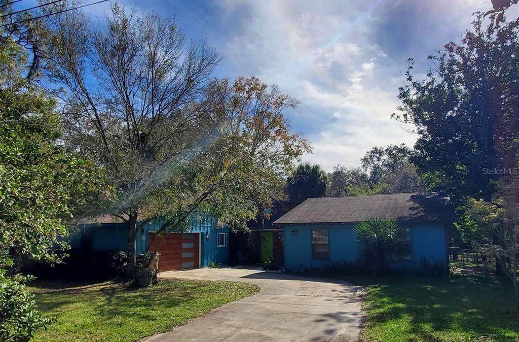 E 127th Ave, Temple Terrace, FL 33617
