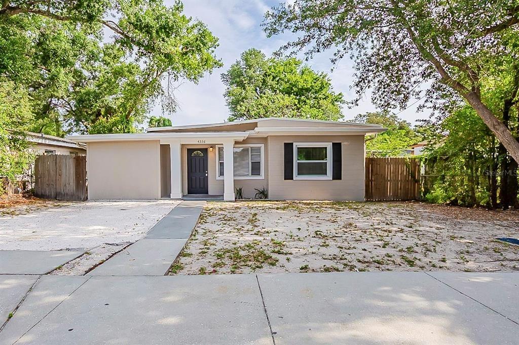 E Emma St, Tampa, FL 33610