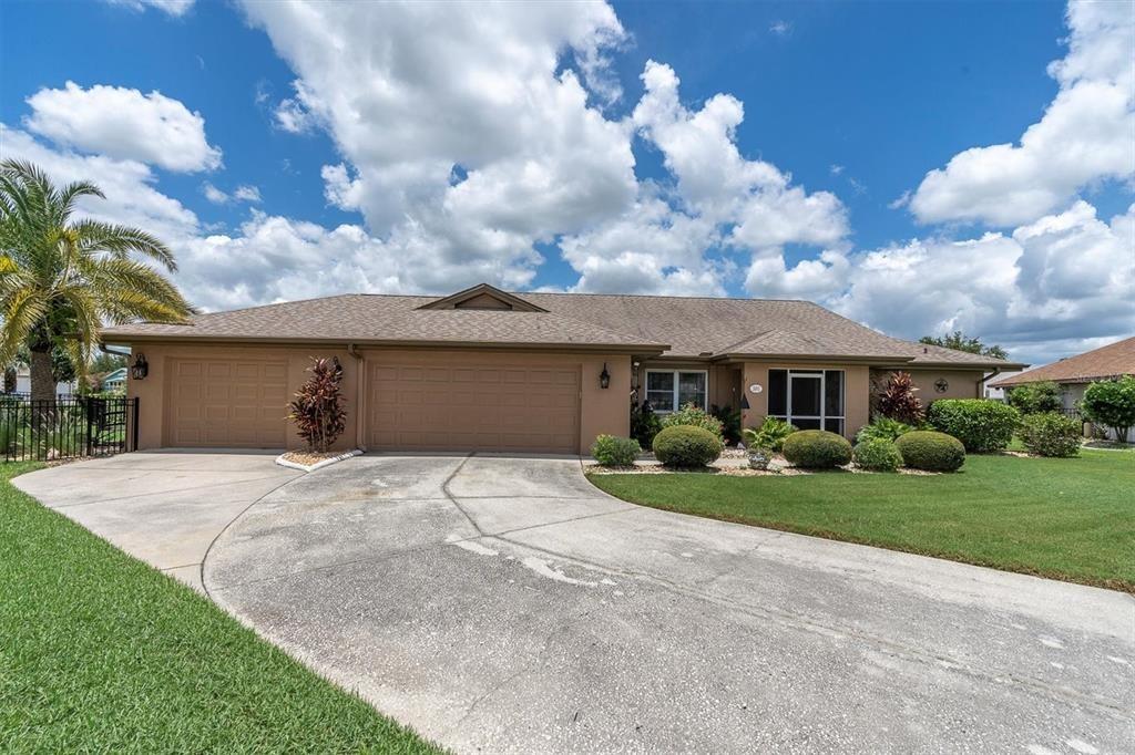 Thorn Hill Pl, Sun City Center, FL 33573