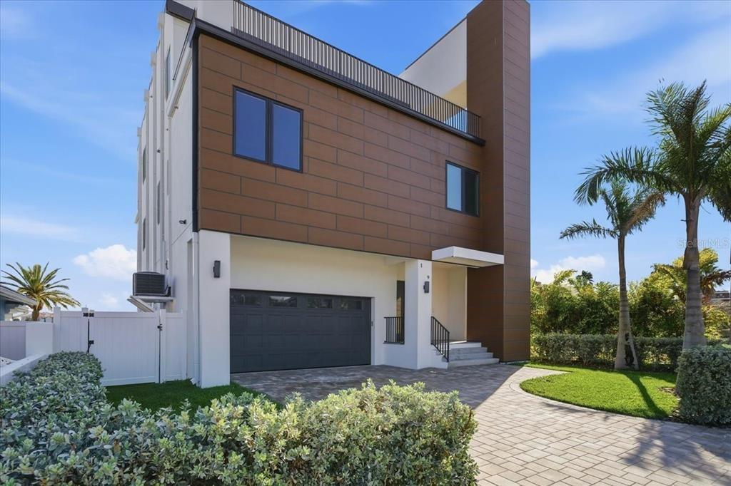 Punta Vista Dr, St Pete Beach, FL 33706