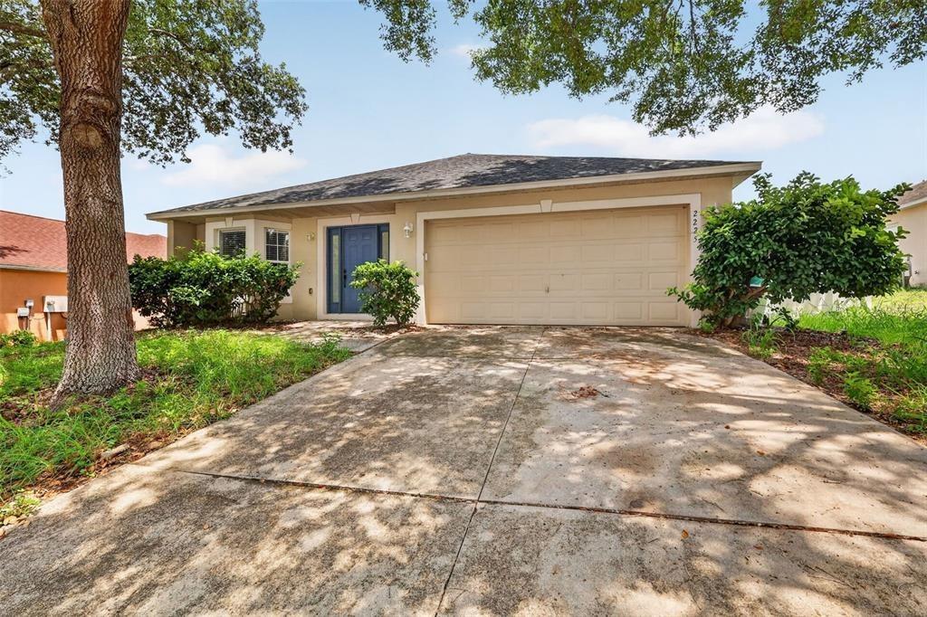 Sandridge Cir, Eustis, FL 32726