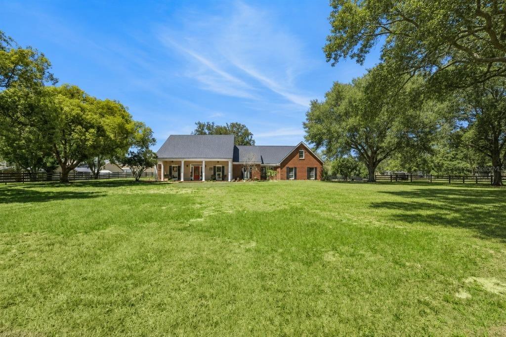 Thoroughbred Ln, Montverde, FL 34756