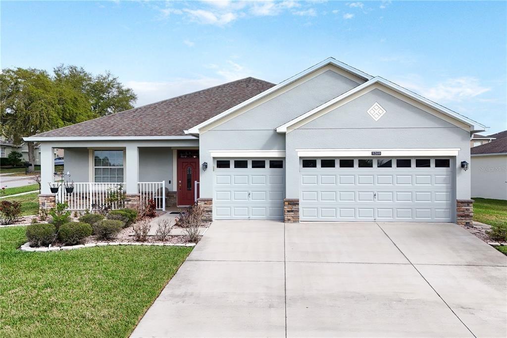 Royce Dr, Mount Dora, FL 32757