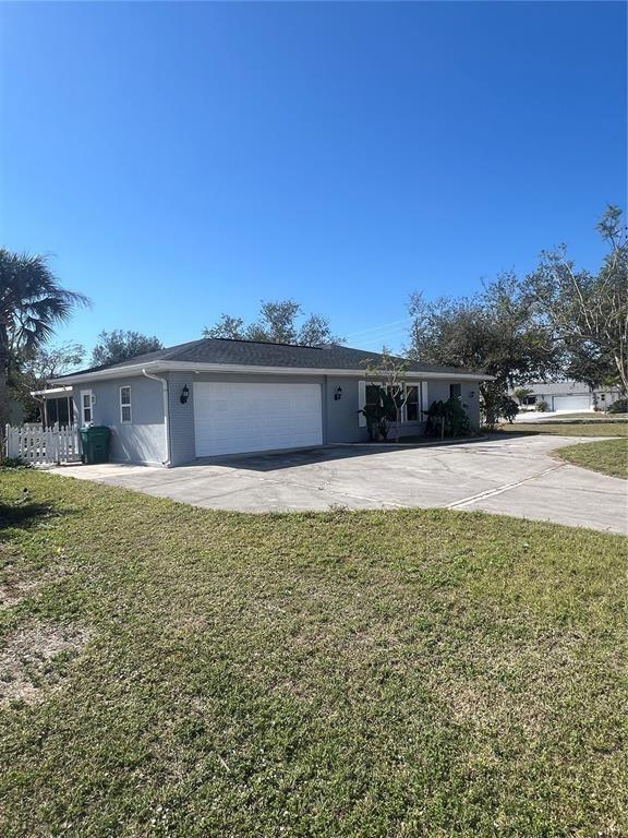 Malone Ave, Port Charlotte, FL 33952