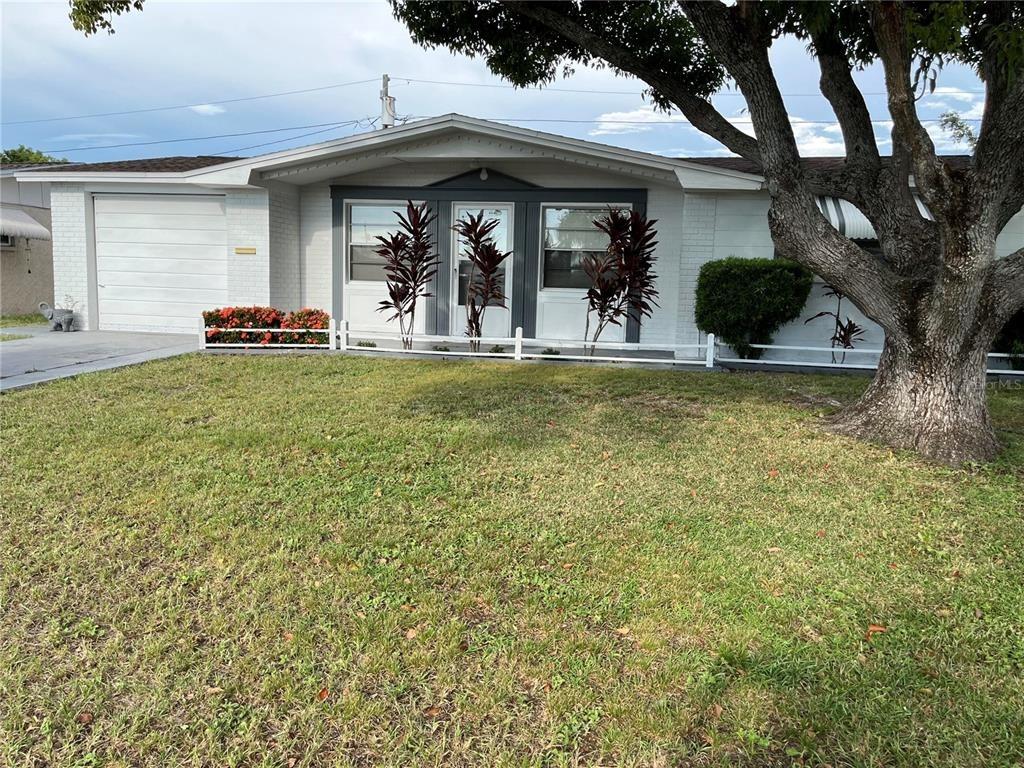 Pensdale Dr, New Port Richey, FL 34652