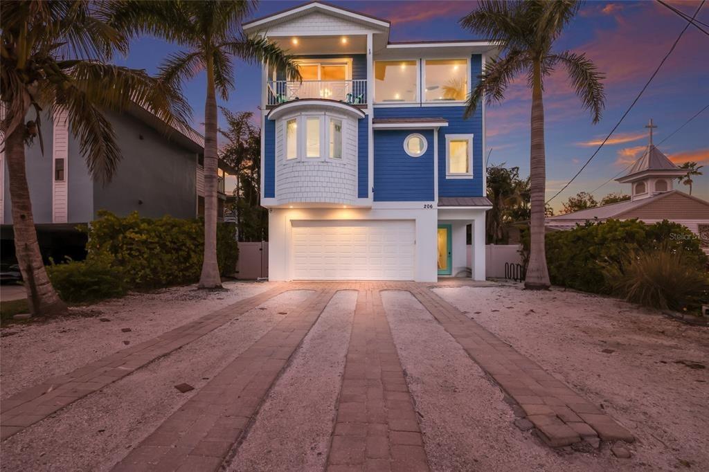 Church Ave, Bradenton Beach, FL 34217