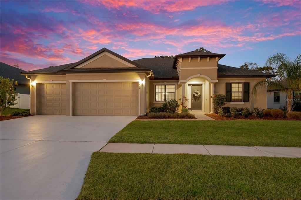 Gaviota Dr, Sun City Center, FL 33573
