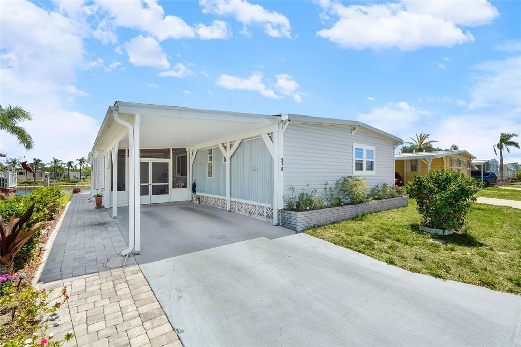 Jolanda Cir, Venice, FL 34285
