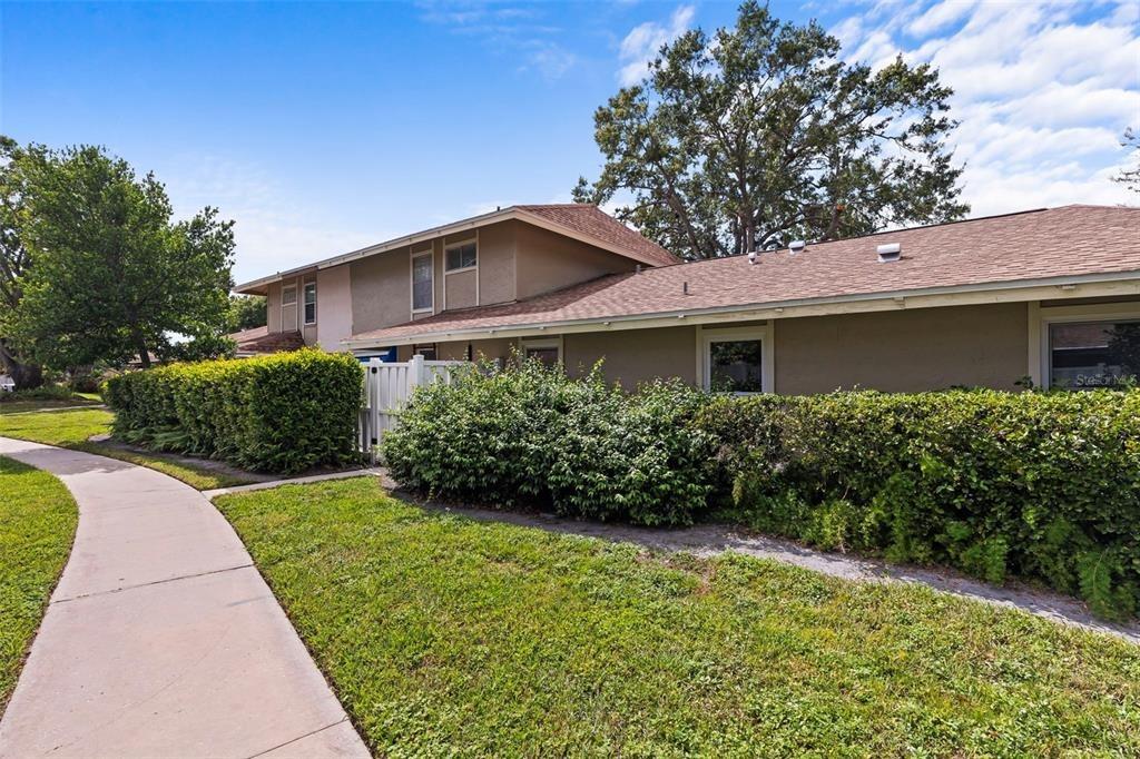 Los Padres Ct, Tampa, FL 33634