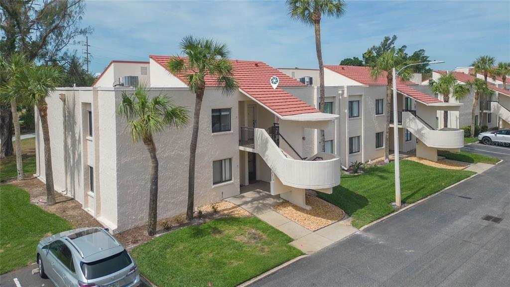 Puerta Del Sol Blvd S, Saint Petersburg, FL 33715
