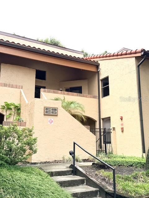 Salerno Ct, Orlando, FL 32806