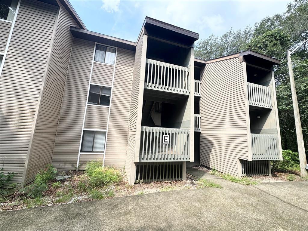 Se 16th Ave, Gainesville, FL 32601