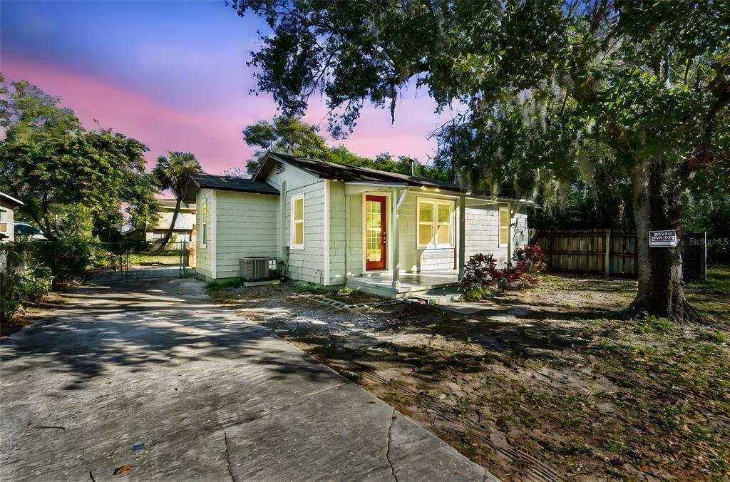 Everett St, Lakeland, FL 33801