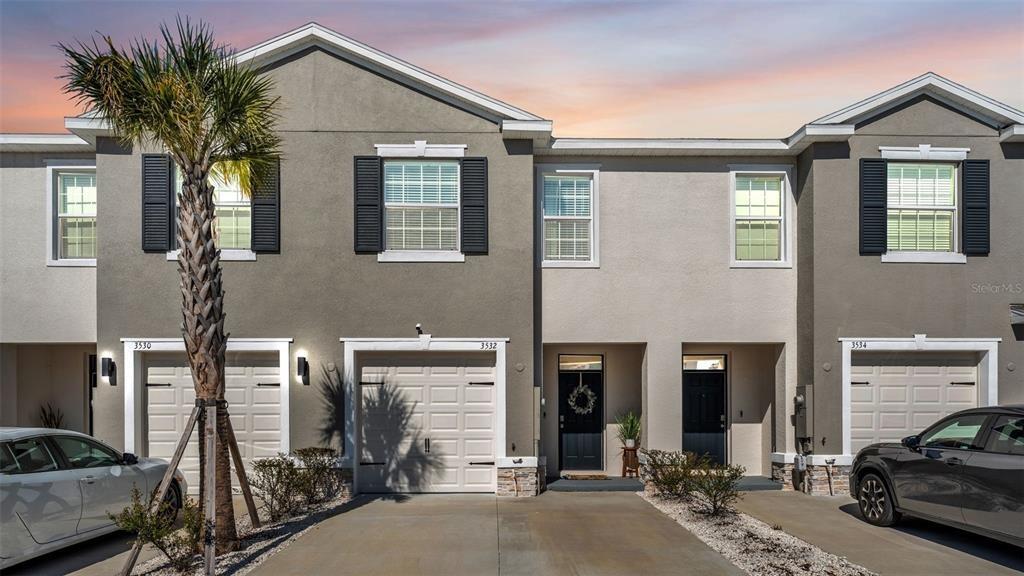 White Dandelion Ct, Plant City, FL 33565