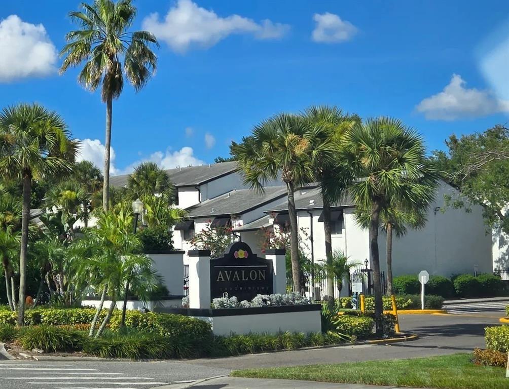 S Semoran Blvd, Orlando, FL 32822