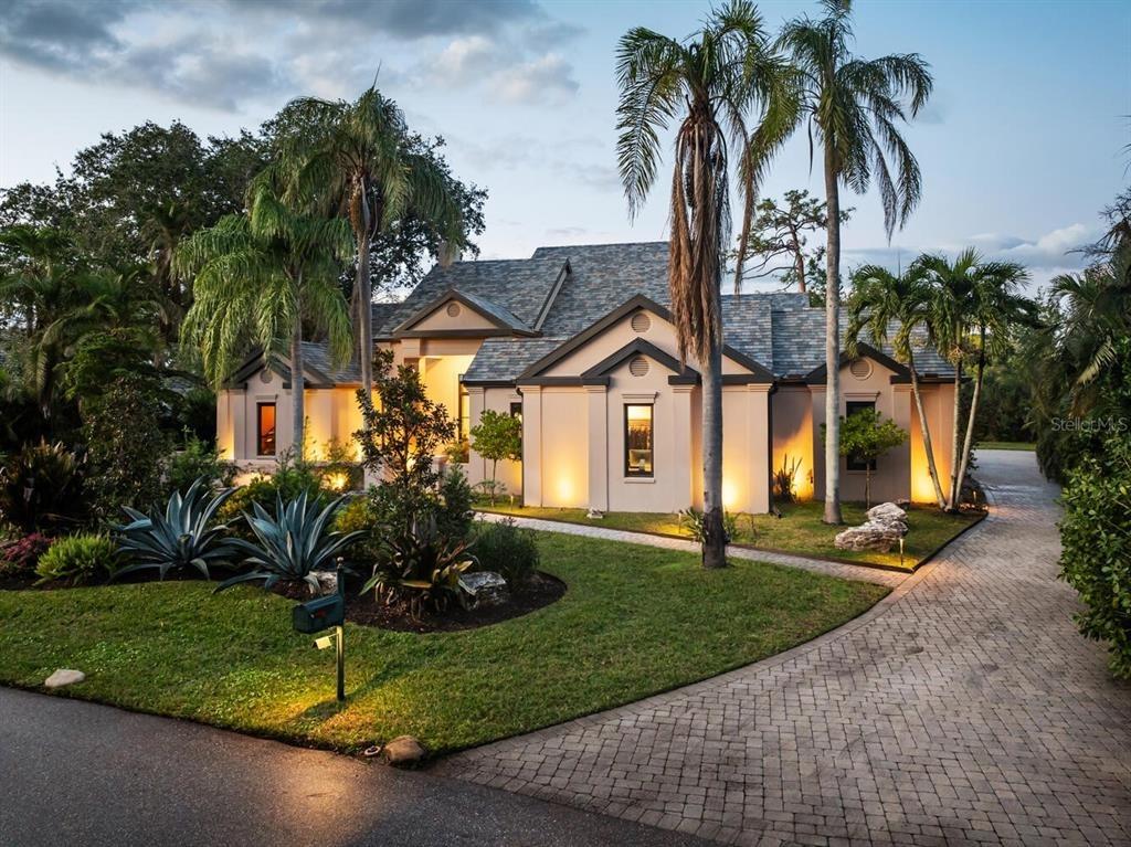 Osprey Point Dr, Osprey, FL 34229