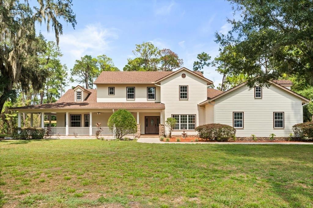 Grand Oak Ln, Tavares, FL 32778