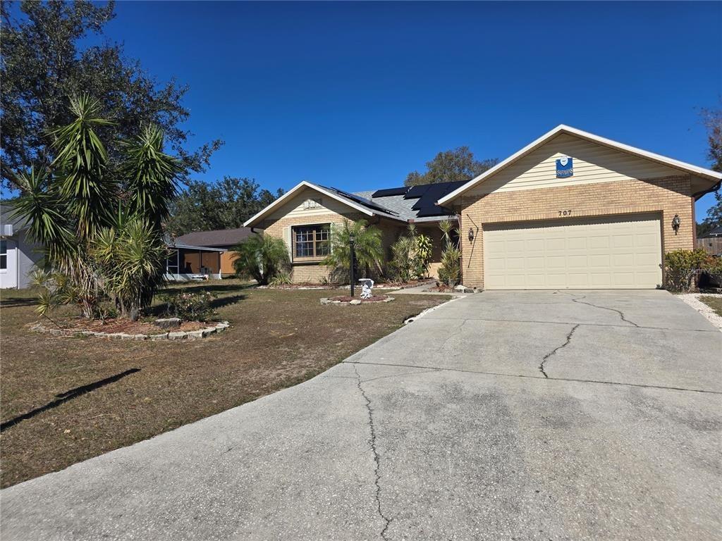 Cambridge Way, Lake Wales, FL 33853