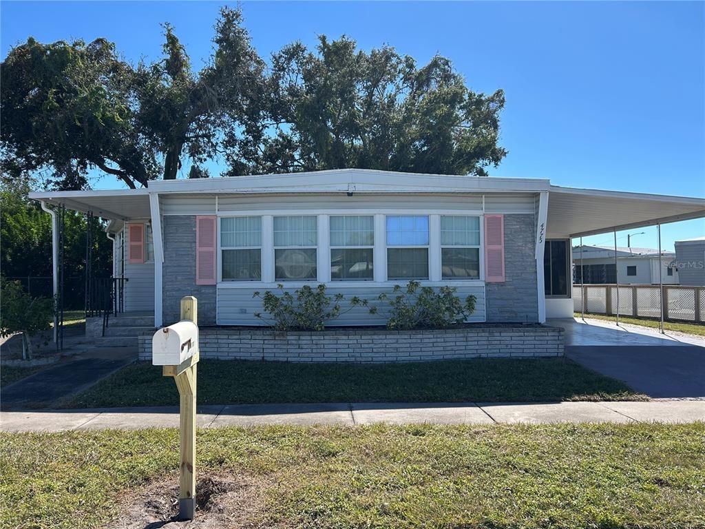 Tri Par Dr, Sarasota, FL 34234